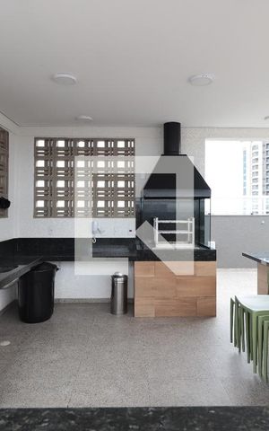 Apartamento à venda com 33m², 2 quartos e sem vagaÁrea comum