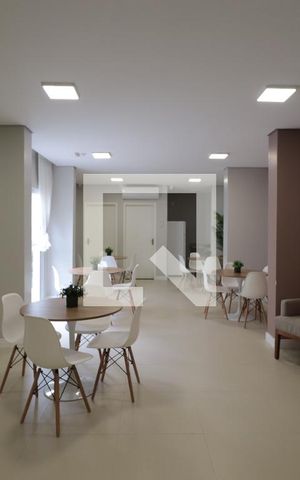 Apartamento à venda com 33m², 2 quartos e sem vagaÁrea comum