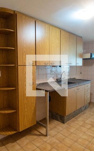 Apartamento para alugar com 72m², 2 quartos e 1 vaga Apartamento para alugar com 72m², 2 quartos e 1 vagaCozinha