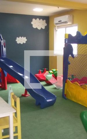 Apartamento à venda com 65m², 3 quartos e 1 vagaÁrea comum