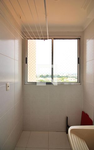 Apartamento à venda com 72m², 2 quartos e 1 vagaÁrea de Serviço