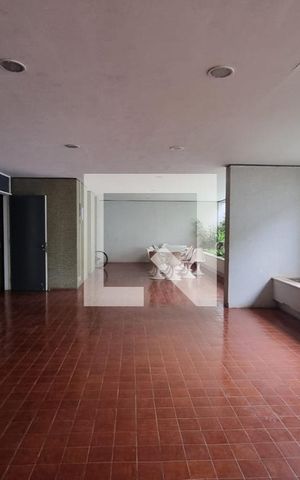 Apartamento à venda com 180m², 4 quartos e 2 vagasÁrea comum - Playground