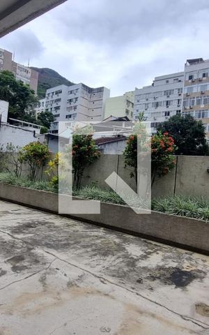 Apartamento à venda com 180m², 4 quartos e 2 vagasÁrea comum - Playground