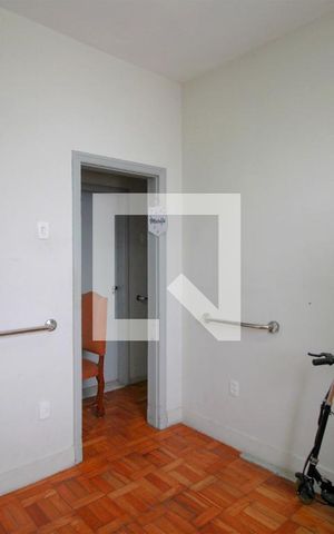 Casa à venda com 250m², 7 quartos e 3 vagasQuarto 4