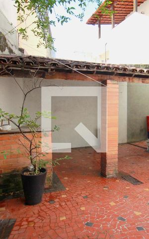 Casa à venda com 250m², 7 quartos e 3 vagasQuintal