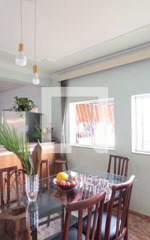 Casa à venda com 358m², 6 quartos e 2 vagasCopa