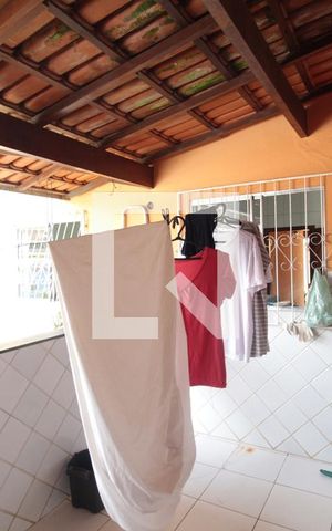 Casa à venda com 358m², 6 quartos e 2 vagasÁrea de Serviço