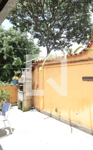 Casa à venda com 358m², 6 quartos e 2 vagasGaragem