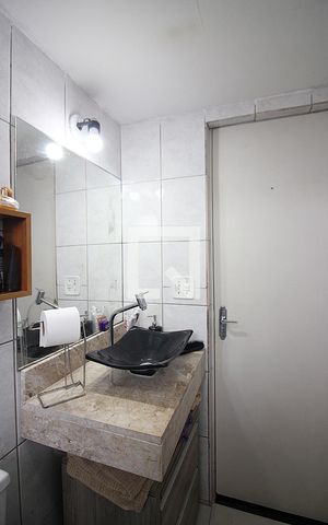 Apartamento para alugar com 52m², 2 quartos e 1 vagaBanheiro Social