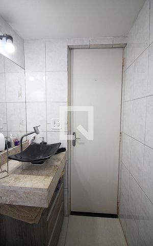 Apartamento para alugar com 52m², 2 quartos e 1 vagaBanheiro Social