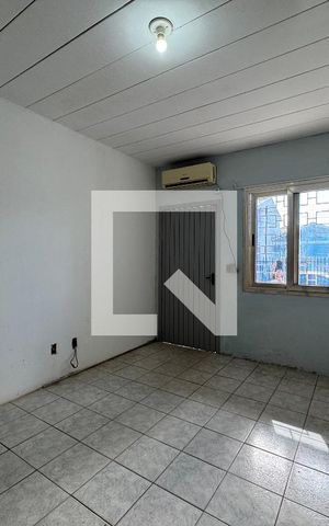 Casa para alugar com 94m², 2 quartos e 1 vaga Casa para alugar com 94m², 2 quartos e 1 vagaSala