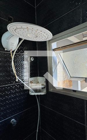 Casa para alugar com 94m², 2 quartos e 1 vaga Casa para alugar com 94m², 2 quartos e 1 vagaBanheiro