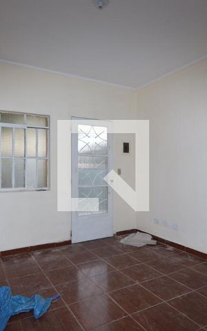 Casa para alugar com 85m², 2 quartos e 1 vagaSala