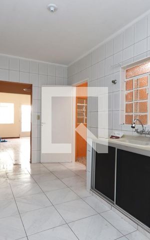 Casa para alugar com 85m², 2 quartos e 1 vagaCozinha