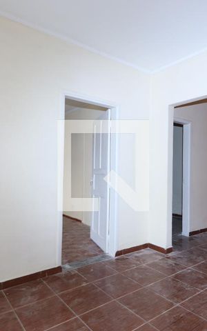 Casa para alugar com 85m², 2 quartos e 1 vagaSala