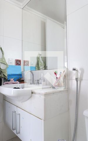 Apartamento à venda com 216m², 3 quartos e 4 vagasBanheiro da Suíte 2