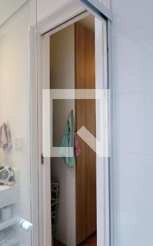 Apartamento à venda com 216m², 3 quartos e 4 vagasBanheiro da Suíte 1