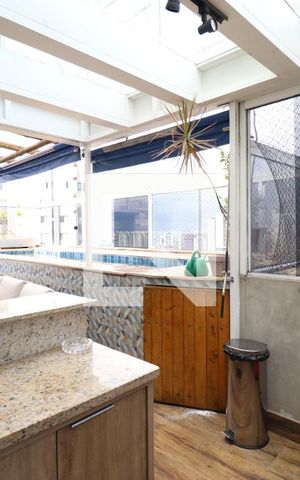 Apartamento à venda com 216m², 3 quartos e 4 vagasCobertura