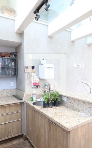 Apartamento à venda com 216m², 3 quartos e 4 vagasChurrasqueira