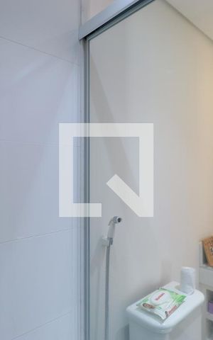 Apartamento à venda com 216m², 3 quartos e 4 vagasBanheiro da Suíte 1
