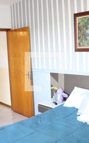 Casa para alugar com 223m², 3 quartos e 2 vagasSuíte