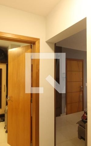 Apartamento à venda com 80m², 3 quartos e 2 vagasCorredor