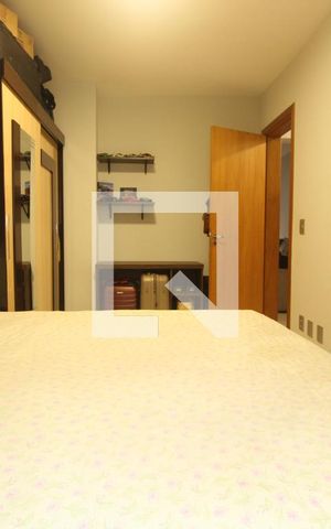 Apartamento à venda com 80m², 3 quartos e 2 vagasQuarto