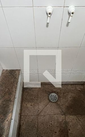 Apartamento à venda com 110m², 2 quartos e 1 vaga Apartamento à venda com 110m², 2 quartos e 1 vagaBanheiro