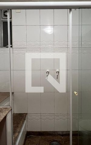 Apartamento à venda com 110m², 2 quartos e 1 vaga Apartamento à venda com 110m², 2 quartos e 1 vagaBanheiro