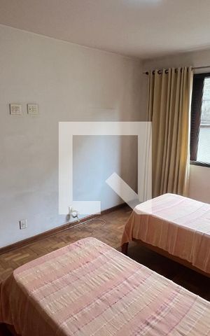 Apartamento à venda com 110m², 2 quartos e 1 vaga Apartamento à venda com 110m², 2 quartos e 1 vagaQuarto 1