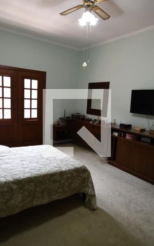 Casa de condomínio à venda com 800m², 4 quartos e 1 vagaQuarto Suíte 3