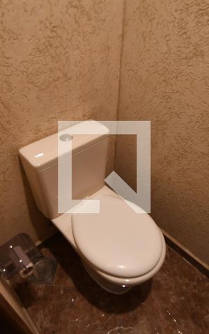 Casa de condomínio à venda com 800m², 4 quartos e 1 vagaLavabo