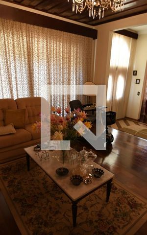 Casa de condomínio à venda com 800m², 4 quartos e 1 vagaSala 2