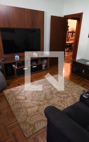 Casa de condomínio à venda com 800m², 4 quartos e 1 vagaSala 4 - TV