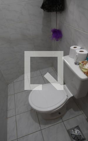 Casa de condomínio à venda com 800m², 4 quartos e 1 vagaBanheiro de serviço