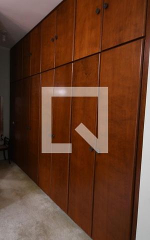 Casa de condomínio à venda com 800m², 4 quartos e 1 vagaQuarto Suíte 3