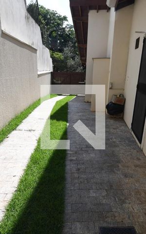 Casa de condomínio à venda com 800m², 4 quartos e 1 vagaGaragem
