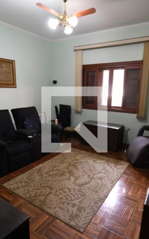 Casa de condomínio à venda com 800m², 4 quartos e 1 vagaSala 4 - TV