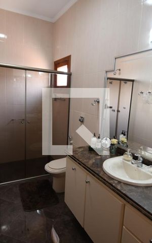 Casa de condomínio à venda com 800m², 4 quartos e 1 vagaBanheiro 2