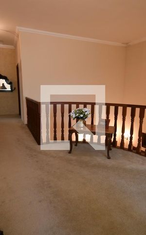 Casa de condomínio à venda com 800m², 4 quartos e 1 vagaHall