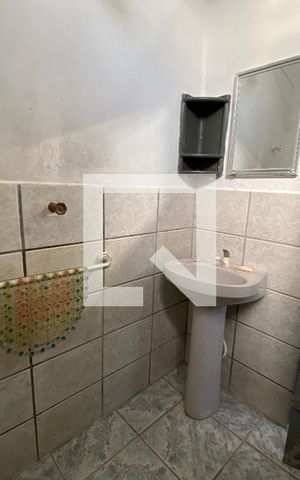 Casa à venda com 250m², 4 quartos e 2 vagasBanheiro 2