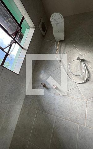 Casa à venda com 250m², 4 quartos e 2 vagasBanheiro 1