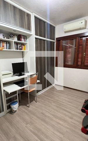 Casa à venda com 250m², 4 quartos e 2 vagasQuarto 1