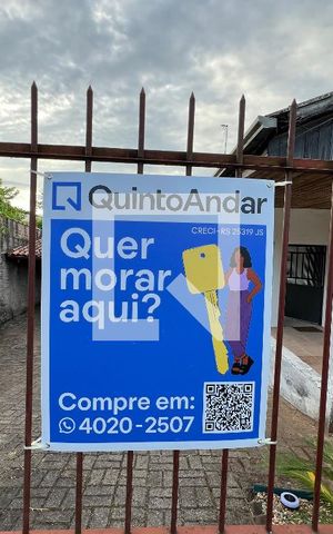Casa à venda com 250m², 4 quartos e 2 vagasPlaca