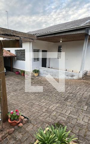 Casa à venda com 250m², 4 quartos e 2 vagasGaragem