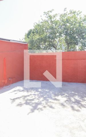 Casa à venda com 205m², 3 quartos e 2 vagas Casa à venda com 205m², 3 quartos e 2 vagasQuarto 2