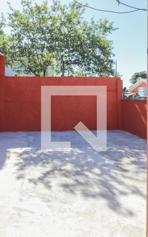 Casa à venda com 205m², 3 quartos e 2 vagas Casa à venda com 205m², 3 quartos e 2 vagasVista Quarto 4