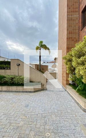 Apartamento à venda com 269m², 3 quartos e 3 vagas Apartamento à venda com 269m², 3 quartos e 3 vagasÁrea comum