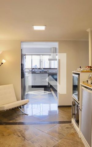 Apartamento à venda com 269m², 3 quartos e 3 vagas Apartamento à venda com 269m², 3 quartos e 3 vagasHall