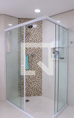 Apartamento à venda com 269m², 3 quartos e 3 vagas Apartamento à venda com 269m², 3 quartos e 3 vagasBanheiro do Quarto 2